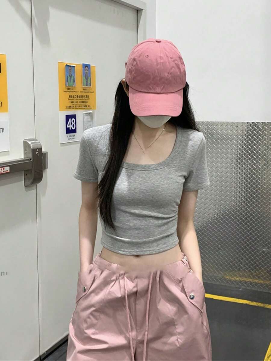 Áo thun ngắn tay cổ chữ U ôm dáng phong cách Hàn Quốc, màu trơn, thiết kế nhún, dáng croptop, casual mùa hè - Xám - Xem 1