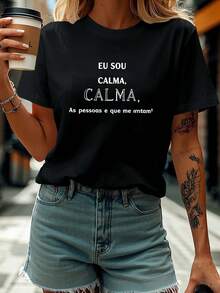 Eu Sou Calma Carta Imprimir camiseta, manga corta cuello de tripulación Top casual para el verano y la primavera, ropa de mujer - Negro - Ver 2