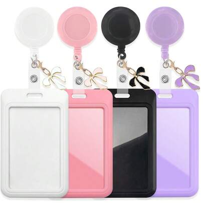 1 chiếc móc treo thẻ ID dễ thương, có nơ trang trí, làm bằng nhựa cứng, phù hợp với thẻ xe buýt, thẻ tín dụng và thẻ ra vào, thích hợp làm quà tặng cho bác sĩ, y tá, giáo viên và nhân viên văn phòng.