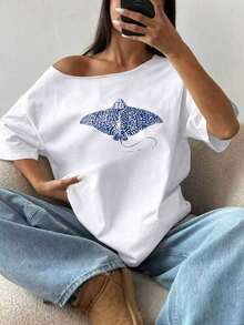 Tropical Ocean Stingray Graphic Tee - White Oversized Off-Shoulder T-Shirt For Vacation Outfits,Women's White Oversized T-Shirt - Blue Spotted Stingray Print Casual Off-Shoulder Top For Beach Outfits Summer - 白色 - 查看 6