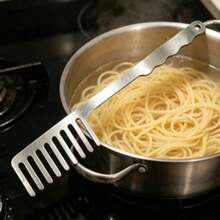 1PC Stainless Steel Spaghetti Comb Server, Creative Hair Comb Shaped Pasta Fork, Kitchen Gadget For Serving Noodles - View 7
