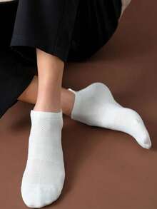 1/5/10 Pasang Kaos Kaki Pendek Pria Warna Putih, Bernapas, Tahan Lama, Menyerap Keringat & Tahan Bau, Nyaman untuk Musim Semi/Panas - Putih - View 5