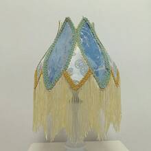 柔和紫蓝色3D花朵串珠流苏灯罩，花卉图案布艺水晶珍珠灯罩，不含灯座，仅灯罩。 - 大號藍色6片花瓣流蘇燈罩 - 查看 9