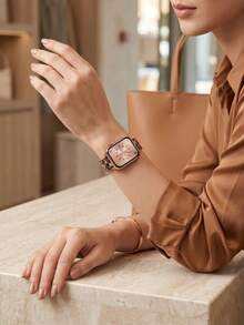 1条女士时尚豹纹不锈钢表带，兼容 38mm、40mm、41mm、42mm、44mm、45mm、46mm、49mm，时尚豹纹表带，不锈钢材质，适用于 Ultra系列，时尚智能手表表带，兼容，表带配件，智能手表表带，适合作为礼物送给亲朋好友，适合户外、聚会、旅行等场合。 - 豹紋 - 查看 7