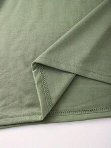 Camiseta Feminina Blusa Algodão Flores Casual Malha Premium Manga Curta Camisa Gola Redonda Uso Diário - Verde - Visão 3