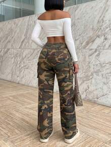 Women's Casual Fashion Street Camo Print Flap Pocket Loose Fit Cargo Jeans, Suitable For Daily Commute - Brown - View 2