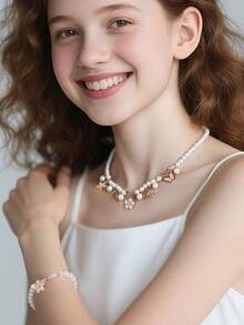 2件套女孩花朵、海星、蝴蝶和珍珠串珠项链和手链套装 - 白色 - 查看 4