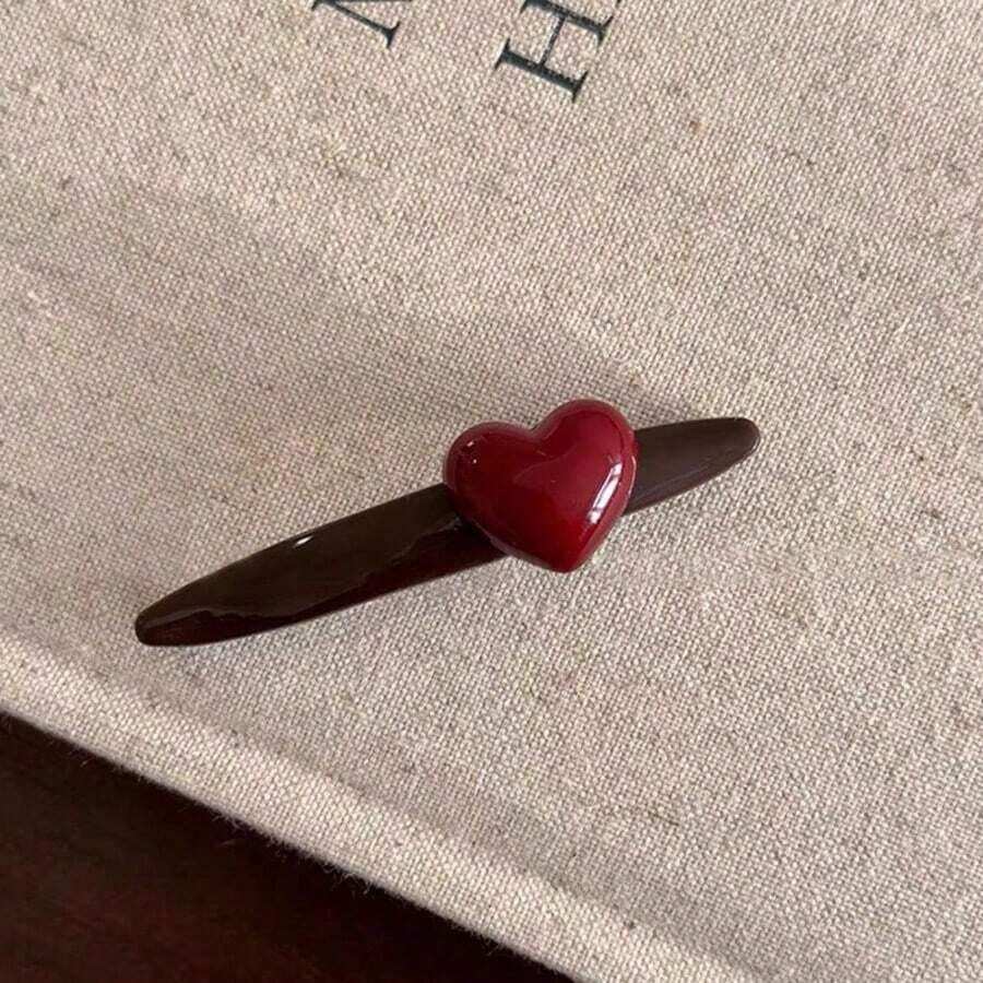 1pc Vintage Chocolate Red Heart Shaped Hair Clip, French Style Side & Bangs Hair Clip, Sweet Retro High-End Versatile Hair Accessory For Women Claw Clips Hair Claws Hair Barrettes, School Stuff, New Years, Hair Accessories, Head Accessories, Hairpin - màu nâu - Xem 1