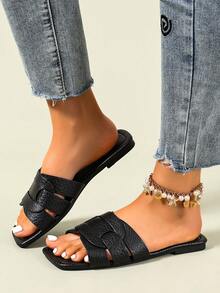 Sandal Selop Kasual Bertali Model Baru Musim Semi/Panas, Sandal Pantai Nyaman dengan Hak Datar dan Ujung Bulat, Sandal Selop Serbaguna untuk Wanita - Hitam - View 5
