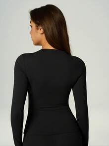 UONNOU Round Neck Long Sleeve Sports Top Paired With Butt-Lifting Yoga Pants, Spring/Summer Activewear Set - Black - View 6