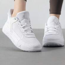 Nike Jordan DAY1 皮革 舒適百搭 防滑減震 低筒 籃球鞋 白色 - 白色 - 查看 2