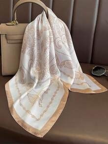 1条白色和米色佩斯利印花缎面围巾，尺寸65x65厘米，轻盈透气，四季皆宜，可作围巾或披肩，适合日常外出、聚会和旅行。 - 彩色 - 查看 3