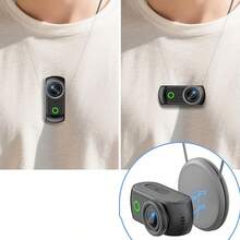 KLACK Mini videocamera HD 1080P per vlogging con schermo ribaltabile, design magnetico portatile e connessione Wi-Fi, ideale per viaggi, selfie e registrazioni POV a mani libere. - Visualizzare 3