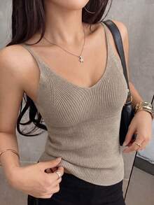 Y2K Style Ribbed Knit V-Neck Camisole Top, Women's Fitted Slim Strap Cropped Vest - Khaki - View 3