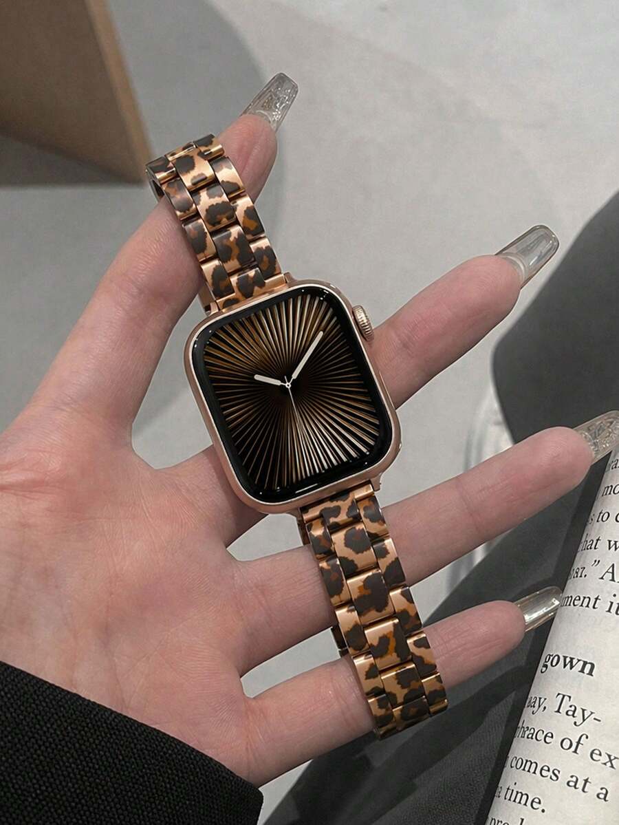 1条女士时尚豹纹不锈钢表带，兼容 38mm、40mm、41mm、42mm、44mm、45mm、46mm、49mm，时尚豹纹表带，不锈钢材质，适用于 Ultra系列，时尚智能手表表带，兼容，表带配件，智能手表表带，适合作为礼物送给亲朋好友，适合户外、聚会、旅行等场合。