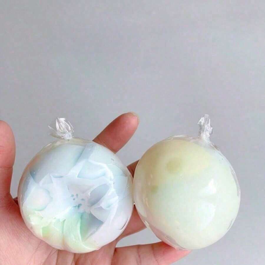 1个手工制作的柔软慢回弹感官挤压玩具，蜡皮质感减压球，柔软粘土填充，美观的桌面放松玩具，带有舒缓的声音 - 脆球款 - 查看 1
