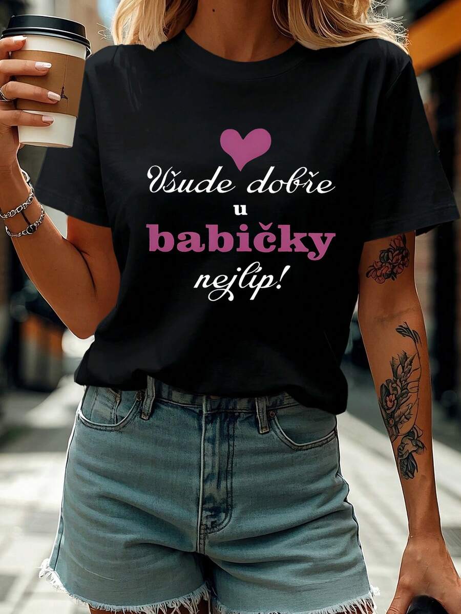 Vsude Dobre U Babicky Najlep Letter Print T-Shirt, Short Sleeve Crew Neck Casual Top For Summer And Spring, Women's Clothing - 黑色 - 查看 1