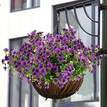 1 ramo de 33.5 pulgadas/85 cm de flores artificiales de violeta de seda colgantes - Violeta real simulada realista, orquídea púrpura falsa, adecuada para bodas, hogar, jardín, decoración interior/exterior (pétalos, plantas colgantes en maceta), decoración de fiestas, habitación, hogar, pared, baño, dormitorio, decoración de habitación, accesorios de mesa - Morado - Ver 5