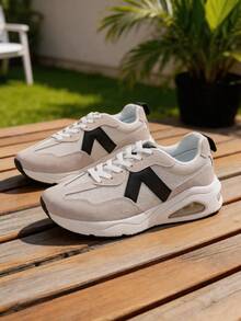Sneaker da donna bianco sporco e nere con cuscinetto d'aria in in rete, stringate, scarpe casual comode e versatili - Beige - Visualizzare 4
