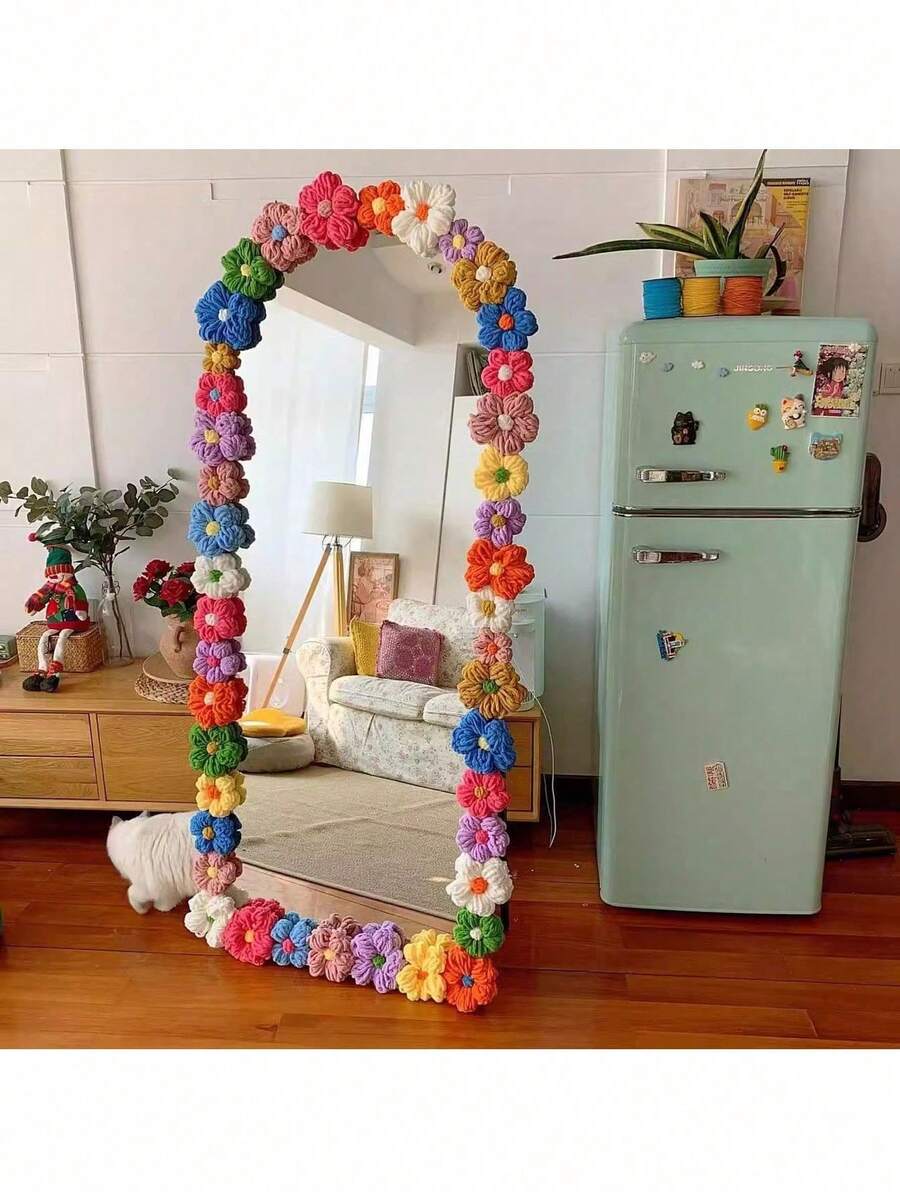 10/20/30个手工钩编彩色绒球装饰,可爱DIY绒球,适用于工艺品、相框、服装、雨伞、窗帘、布艺贴花等,是情人节、生日、毕业典礼、返校季、卧室、书房、厨房等场合的可爱家居装饰。 - 彩色 - 查看 1