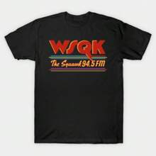 Camisetas Mujer Stran-ger- TThings WSQK The Squawk 94.5 FM Radio, Vintage Sci-fi,  80s Nostalgic T-Shirt brands ropa,camisetas mujer,brand,brands,camisa blanca,camisetas hombre,,camisetas,ropa de hombre,camisas de hombre,ropa hombre,camiseta hombre manga corta - nero - Visualizzare 1