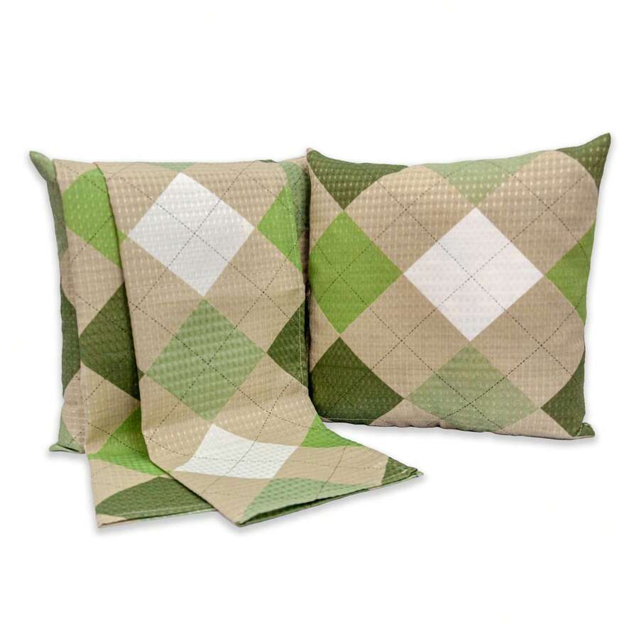 Bed Runner Set With 3 Piqué Pillow Covers. - Patchwork - View 1
