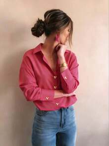 Camisa básica de mujer con hebilla de corazón de metal a rayas rosa pálido, elegante y minimalista para uso casual y de oficina, prenda exterior casual para otoño/invierno - Rosa Fucsia - Ver 4