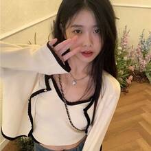 小香風長袖ニットセーター オーバーコート 女性向け 秋季デザイン感あふれる 少人数目 締めの短い上着 - アプリコット色のキャミソールツーピースセット - チェックする 5