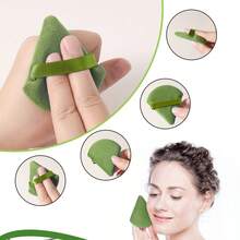 Bộ dụng cụ trang điểm 31 món bao gồm: Bộ 13 cọ trang điểm + 1 túi vải flanel + 4 bông mút trang điểm + 4 bông mút trang điểm mini + 8 bông phấn tam giác + 1 dụng cụ vệ sinh cọ trang điểm. - Nhiều màu - Xem 9