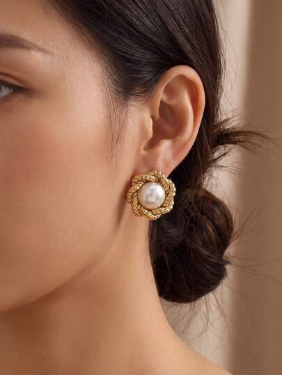 1 Pair Vintage Aesthetic Round Pearl Woven Gold-Edged Stainless Steel Earrings, Elegant Retro Personalized Earrings, Suitable For Mother's Day, Weddings, Parties