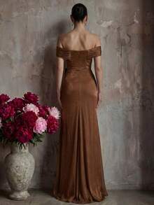 Women's Spring/Summer Elegant Vintage Caramel Off-Shoulder 3D Floral Pleated Train Evening Gown - Flowy Chiffon Waist-Defining Style Party Wedding - Brown - View 2