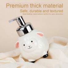 1个可爱动物造型陶瓷皂液器 - 小羊/小鸡/小牛/小狗,彩色彩绘设计,搭配塑料按压头,大容量可重复灌装瓶,适用于洗手液、洗洁精、沐浴露、洗发水,浴室和厨房均可使用,可爱又治愈风格,适合家居装饰、儿童房、生日、乔迁、节日等各种场合,四季皆宜。 - 小牛皂液器 - 查看 5