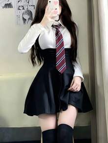 一套学院风高腰单排扣显瘦套装，角色扮演服装，适合所有节日、情人节礼物、日常及节日穿着，包含长袖上衣和连衣裙。 - 黑與白 - 查看 2