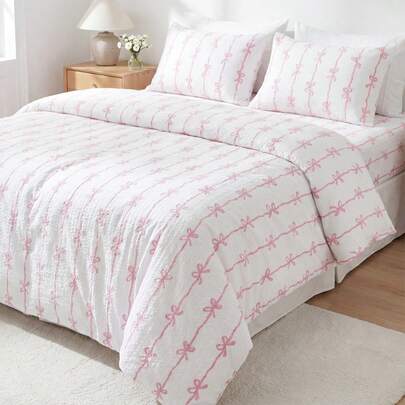 Bộ ga trải giường 3 món in hình nơ dễ thương, gồm 1 vỏ chăn và 2 vỏ gối (không kèm ruột chăn), chất liệu vải lanh mềm mại, thoáng khí và bền chắc, phù hợp cho ký túc xá, nhà ở, khách sạn, mọi mùa, cỡ lớn.
