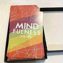 正念游戏卡片，包含判断题和反思提示，用于教授正念和情绪觉察，非常适合自我关怀、心理治疗、课堂教学和家庭使用。 - 彩色 - 查看 6