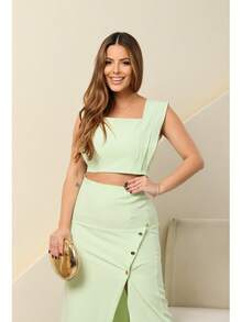 Elegant Tailored Set Consisting Of A Cropped Top And Long Skirt With A Front Slit. - Mint Green - View 3