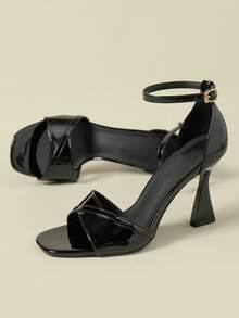 2026 New Glossy Patent Leather Peep Toe High Heel Sandals, 9CM Super High Heel, Sexy Fashion , Elegant Suitable For Dresses, Lightweight Luxury Niche Design, Versatile Candy Colors, Metal Buckle Strap, Small Size 33, Large Size 41-43 - Black - View 3