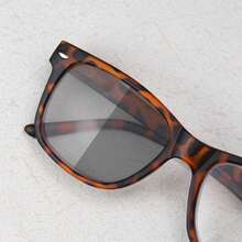 1pc Large Frame Rectangular Photochromic Reading Glasses, Trending Leopard Print Design, With High-Quality Spring Hinges, Suitable For Women's Daily Reading - White - View 3