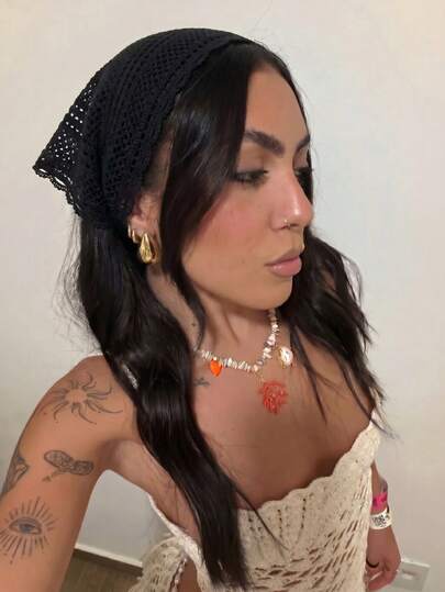 1 pieza Bufanda/Chal triangular de punto hueco de unicolor casual para mujer, accesorio de moda bohemio, adecuado para vacaciones de verano en la isla, festivales, bodas, vuelta al colegio, fiestas, se puede combinar con pendientes, colgantes, gafas de sol