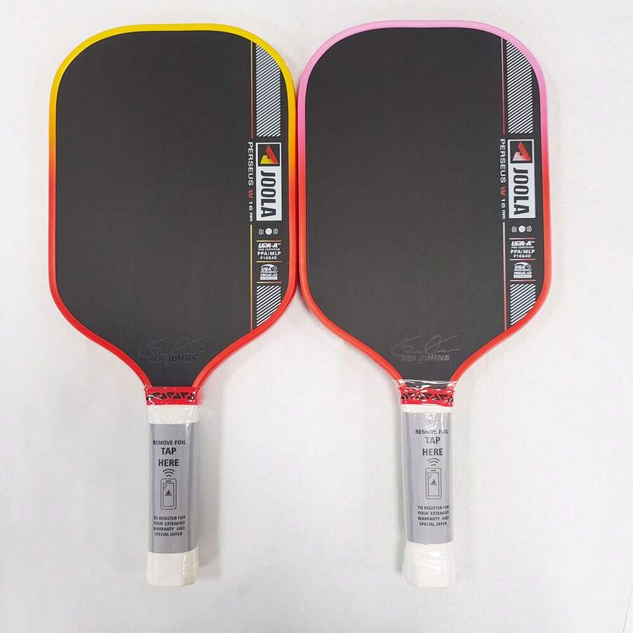 JOOLA Pro V 強化版桌球球拍 - 16mm - Agassi Graf Perseus 原裝碳纖維紋理表面 - 強化框架與動力核心,配備 NFC,卓越球感控制,輕量化設計 - 黃色 - 查看 1