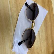Lao Qian Feng Diamond Metal Frame Sunglasses, Women's Dress Up Sunglasses, Personalized Geometric Design, Suitable For Travel, Daily Wearing, And Photography With Concave Shapes, Showcasing Personal Unique Charm, - Multicolor - View 8