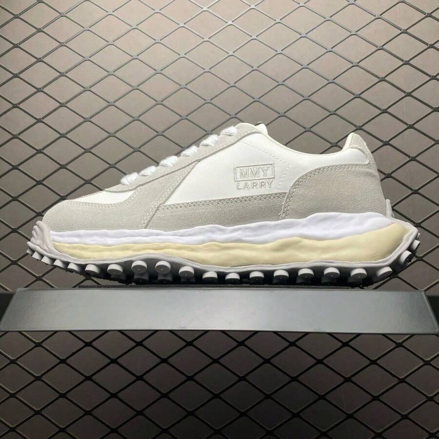 MMY Maison Minara Yasuhiro 2025 New Classic Non-Slip Lightweight Low-Top Shoes, Campus Skate Shoes, Unisex Retro Minimalist Comfortable Casual Low-Top Canvas Shoes, White Pleated Style - White - View 1