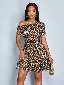 Vestido corto de leopardo con hombro al descubierto, cintura ajustada y falda con volantes, elegante y sexy para playa, viajes y uso diario - Rosa - Ver 11