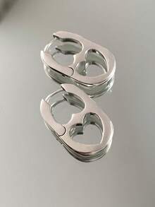 1 Pair Hollow Heart Design Earrings, Unique Niche Fashion Minimalist Elegant Earrings For Women, Suitable For Daily, Work, Date, Party - Silver - View 4