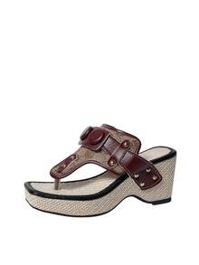 Nuevas sandalias de verano de estilo bohemio para mujer con cuña y suela gruesa, sandalias de playa con suela de cuerda de cáñamo retro, remaches y puntera cuadrada, estilo punk para mujer - Burdeos - Ver 8