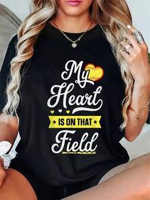 Women'S My Heart Is On That Field Baseball Graphic T-Shirt - Black Casual Short Sleeve Tee Featuring A Heart & Stars Design, Ideal For Spring And Summer, Everyday Wear, And Gift Ideas, Casual Style With A Fun Design And Comfortable Fit - 黑色 - 查看 1