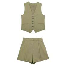 traje marrón verdoso