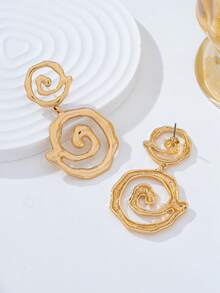 1 Pair Elegant Gold Spiral Vortex Drop Earrings, Abstract Metal Design Earrings For Women, Suitable For Daily Wear, Party, Banquet, Vacation, Date, Work Commute, Jewelry, Summer Beach Holiday Accessory - Gold - View 4