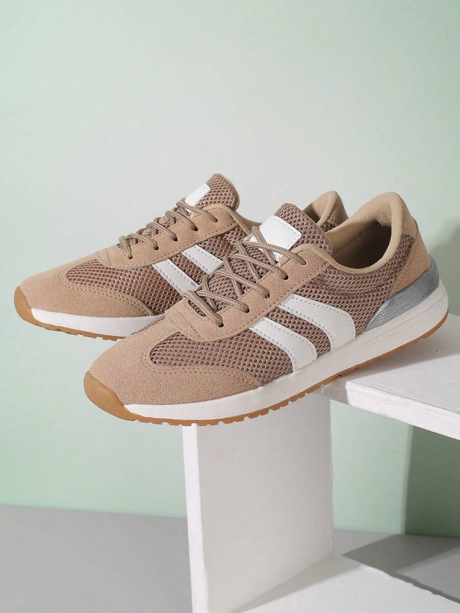 Unisex Retro Patchwork Mesh Sneakers, Soft Sole Non-Slip Breathable Athletic Shoes, Students' Daily Casual Shoes, Teenagers' Flat Casual Shoes For Men And Women, Men's Vintage Suede Mesh Patchwork Sports Shoes, Lace-Up Breathable Casual Shoes - Khaki - View 1