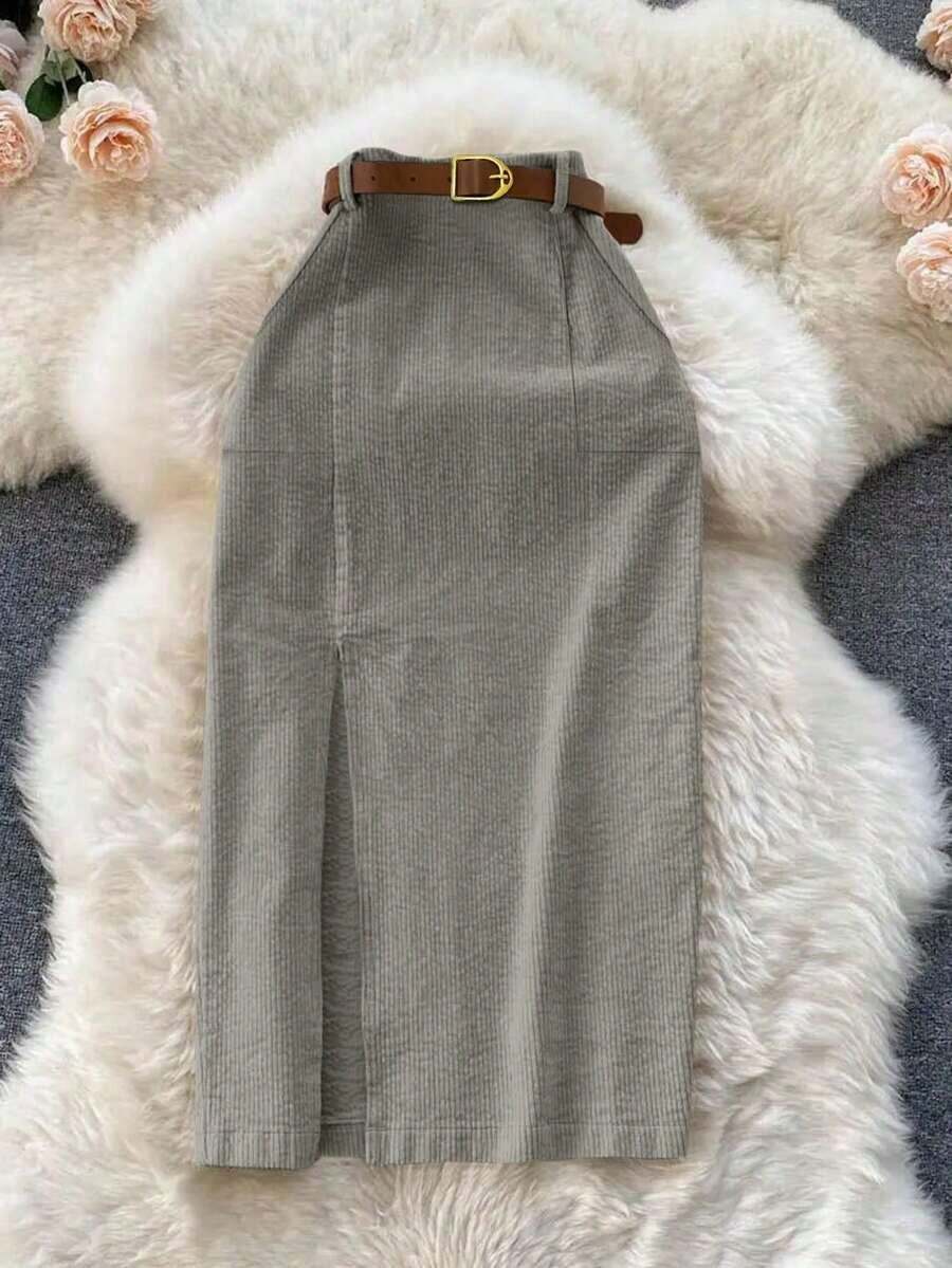 Falda de pana con bolsillos y abertura con cinturón para mujer en color caqui - Gris - Ver 1